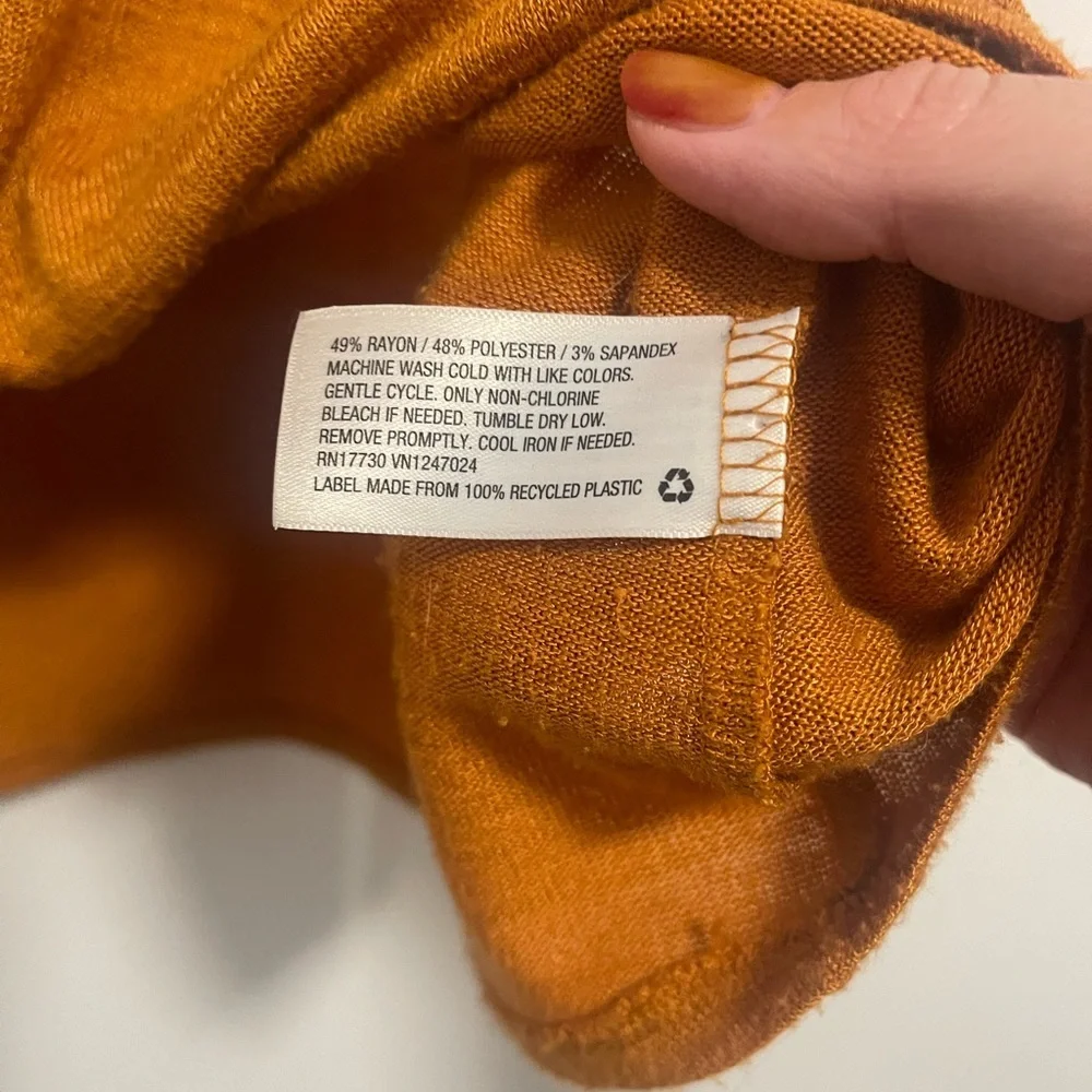 Ava & Viv Women's Sleeveless Tie-Front Tank Top - Rust - Picture 4 of 5